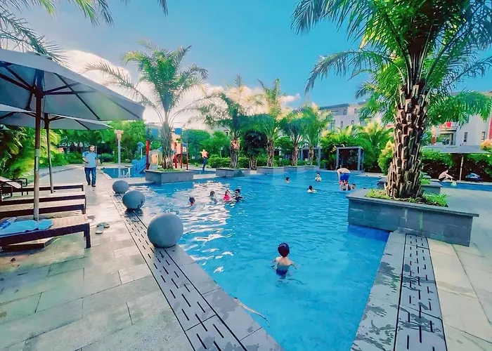Private In Bai Chay Apartment Hạ Long