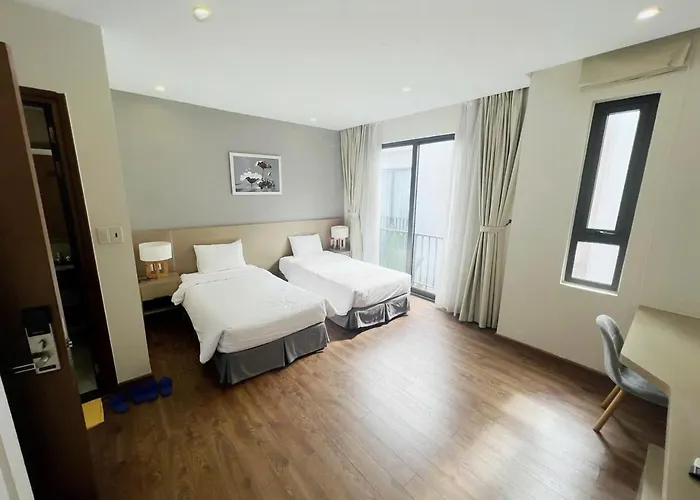 Private In Bai Chay Apartment Hạ Long