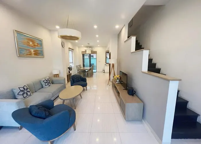 Private In Bai Chay Apartment